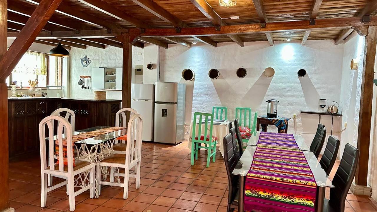 Hotel Noris Alausi Exterior photo